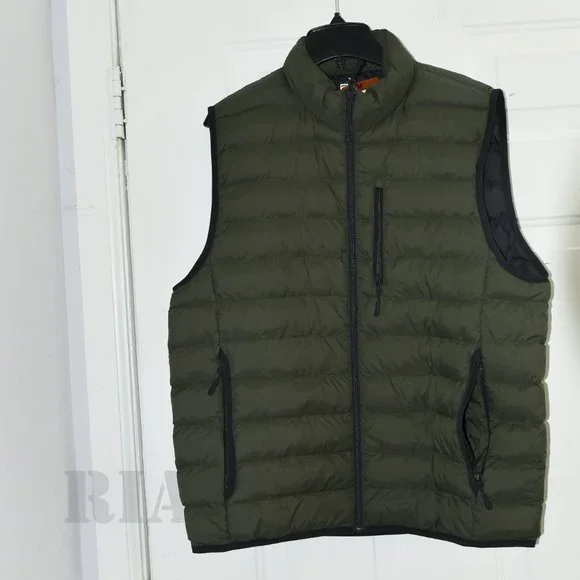 GREEN NWT Men’s Vest 32 Degrees